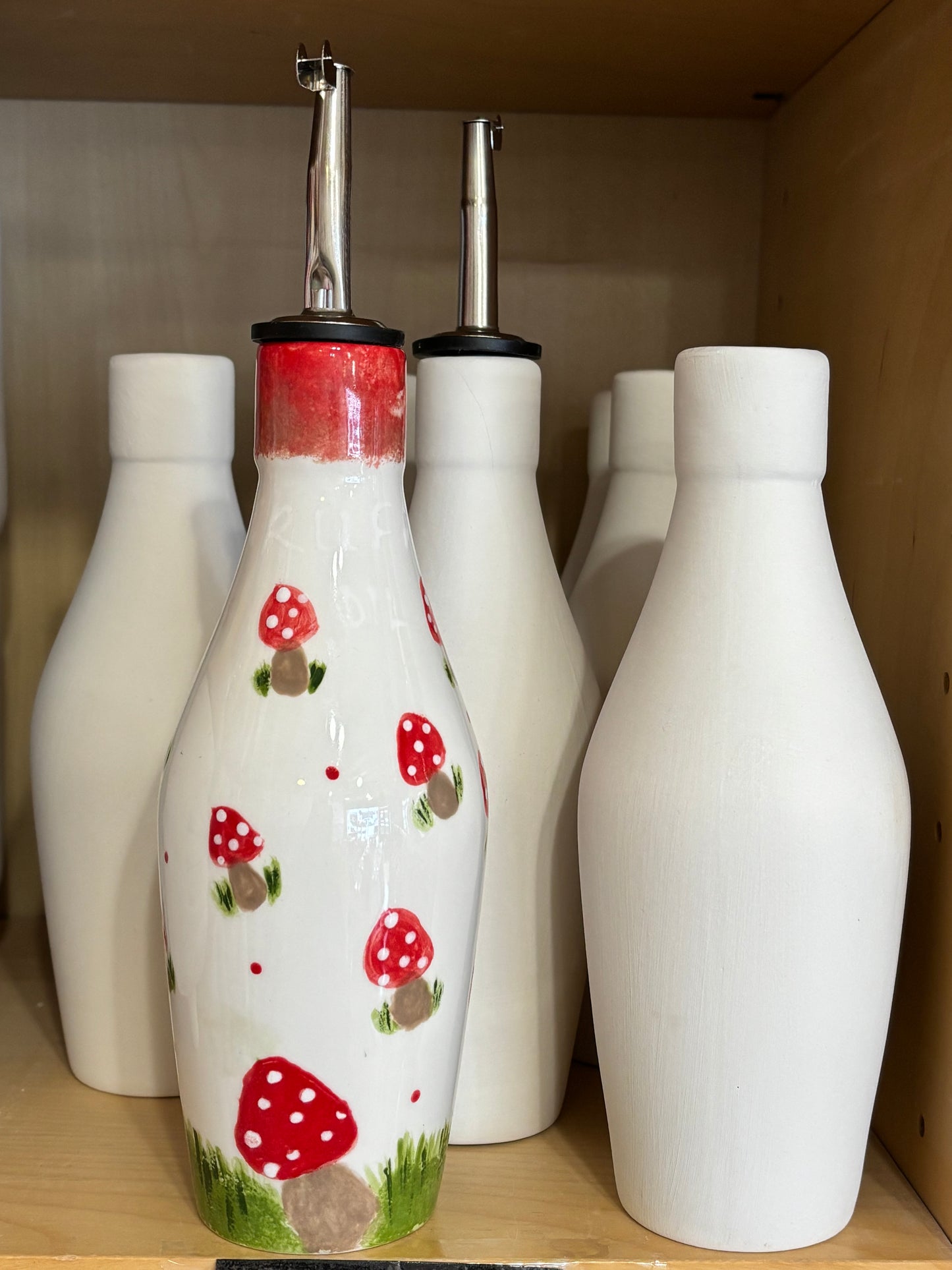 Kitchenware - NEW Olive Oil Bottle
