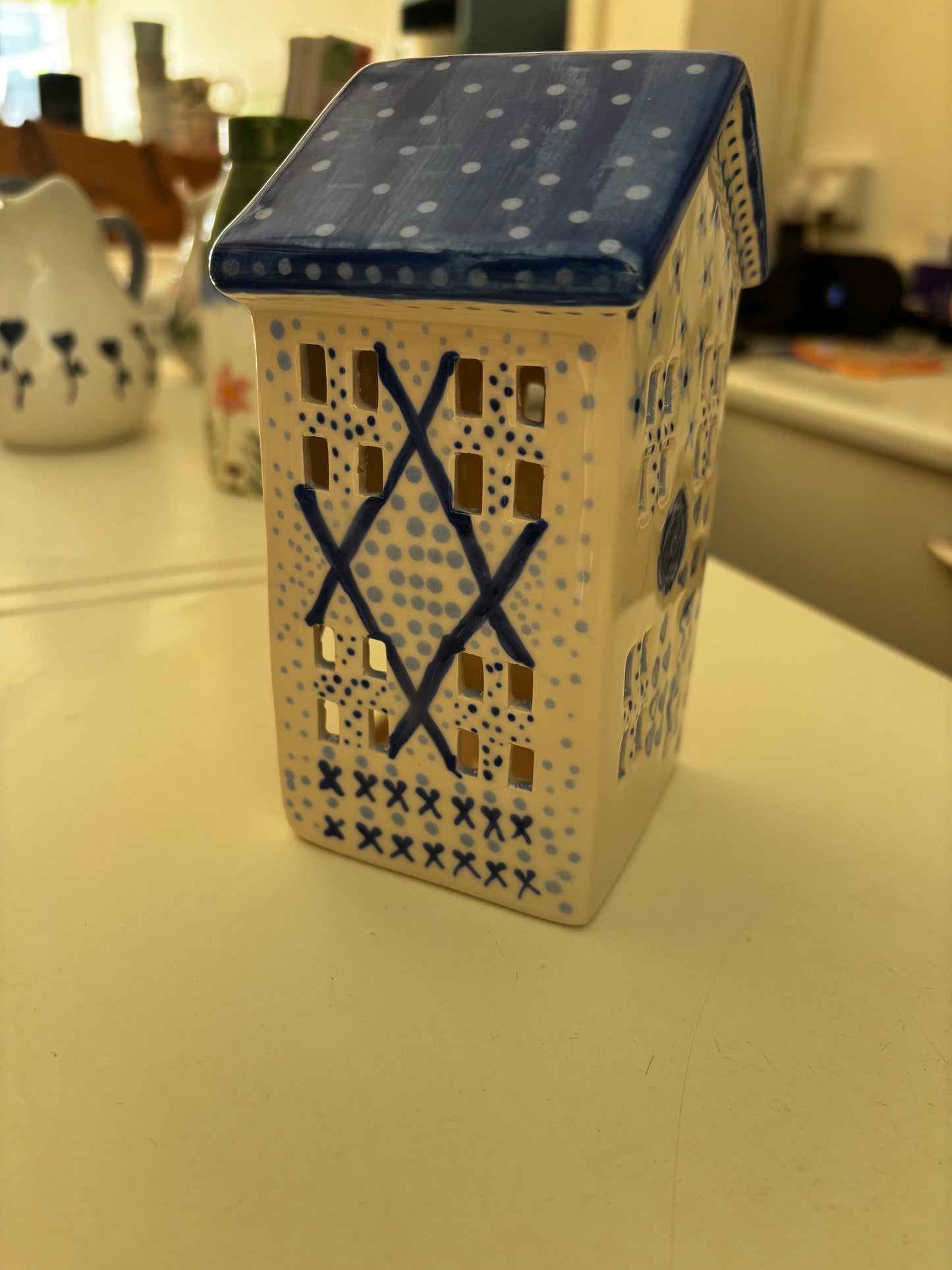 Homeware - House lantern