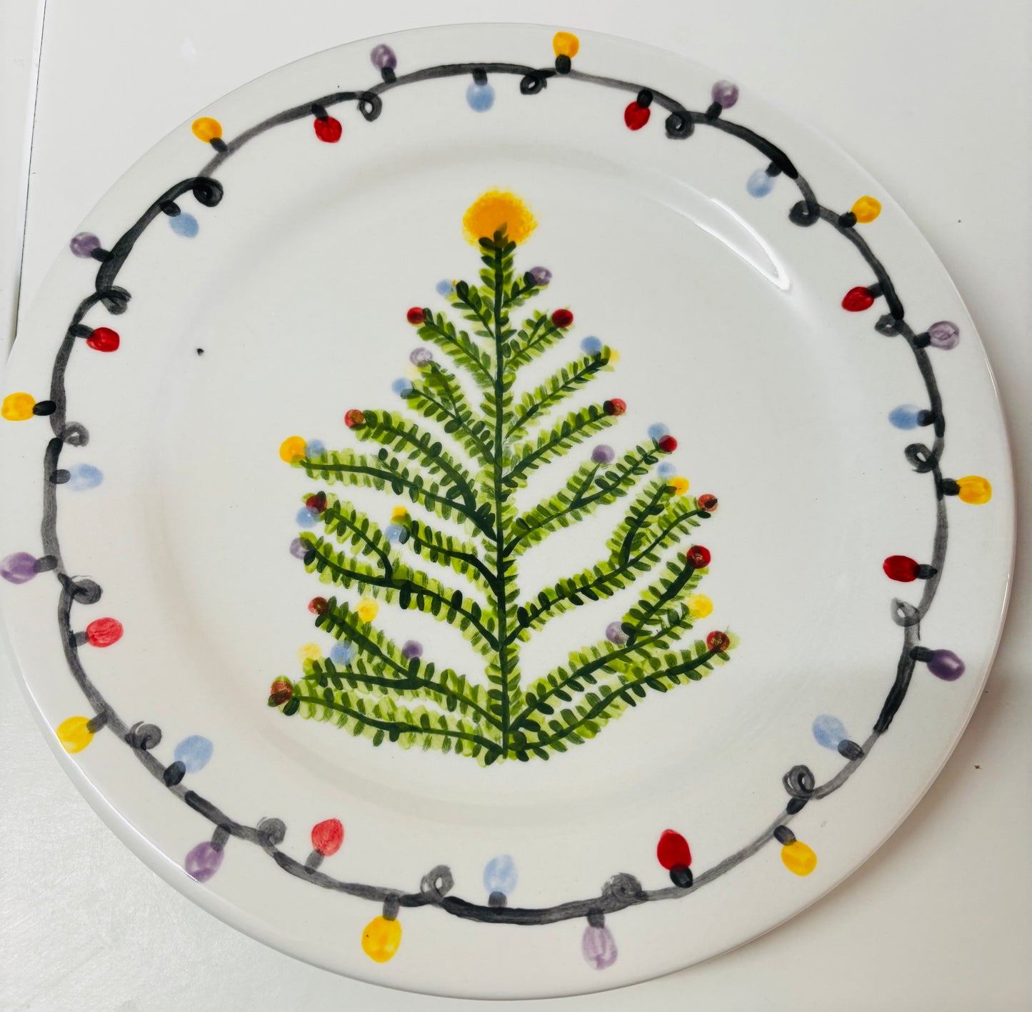 Dinnerware - Rimmed plate 23cm