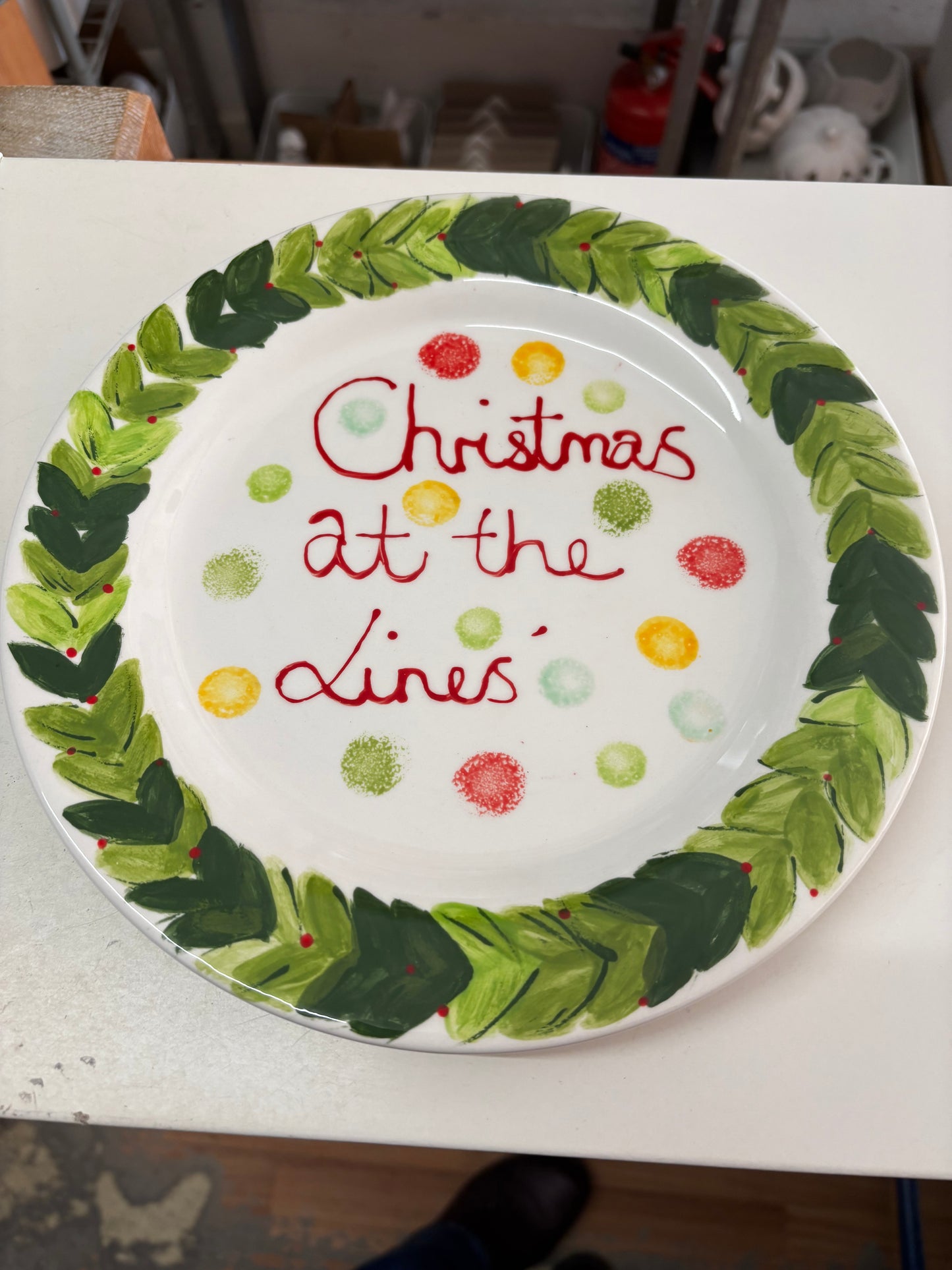 Dinnerware - Rimmed plate 23cm